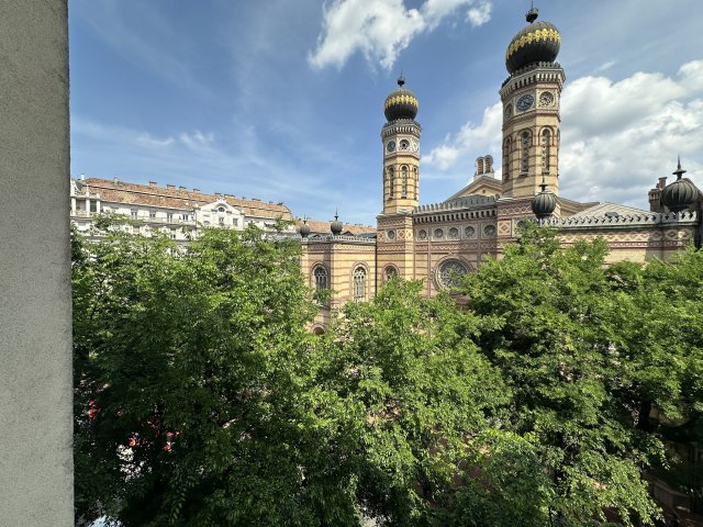 Kiadó téglalakás, albérlet, VII. kerületben, Dohány utcában