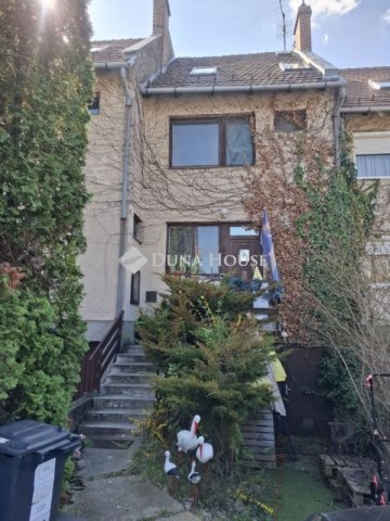 Eladó családi ház, Szentendrén 102.9 M Ft, 3 szobás