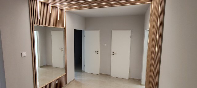 Eladó panellakás, Budapesten, III. kerületben 74 M Ft, 3 szobás