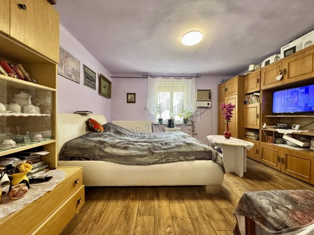 Eladó családi ház, Nézsán 36.99 M Ft, 3 szobás