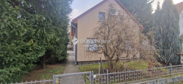 Eladó családi ház, Balatonbogláron 84.9 M Ft, 3 szobás