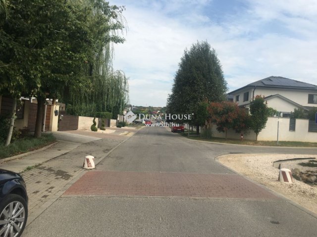 Eladó telek, Ürömön 139 M Ft / költözzbe.hu