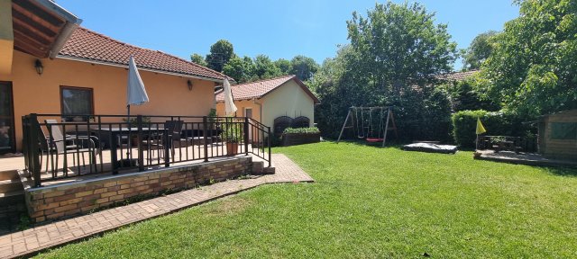 Eladó családi ház, Érden 89.9 M Ft, 3 szobás