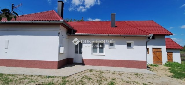 Eladó családi ház, Nagykőrösön 41.5 M Ft, 3 szobás