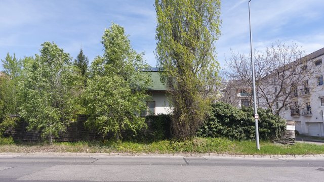 Eladó családi ház, Budapesten, III. kerületben 160 M Ft