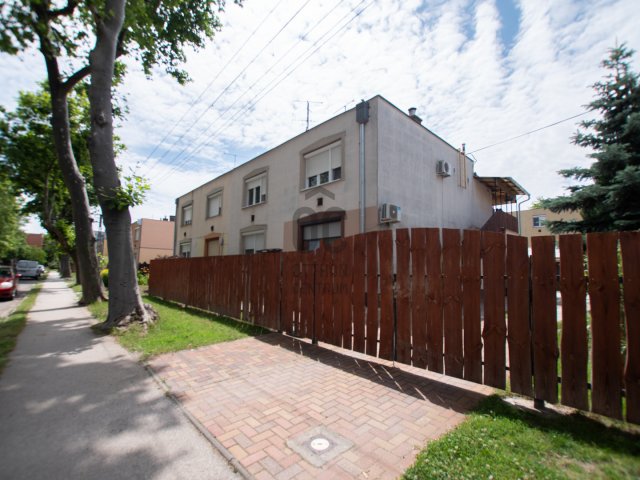 Kiadó téglalakás, albérlet, Kecskeméten 115 E Ft / hó