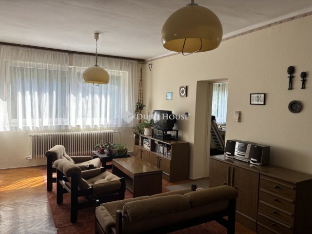 Eladó családi ház, Mosonmagyaróváron 69.9 M Ft, 4 szobás