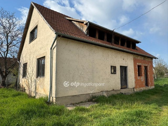 Eladó családi ház, Tiszafüreden 29.5 M Ft, 3+1 szobás