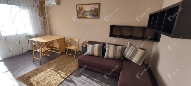 Kiadó panellakás, albérlet, Miskolcon 120 E Ft / hó, 1 szobás