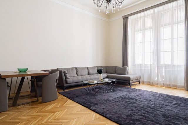 Eladó téglalakás, Budapesten, V. kerületben 399 M Ft, 4 szobás