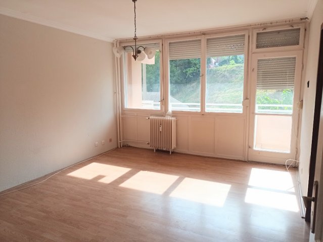 Eladó téglalakás, Zalaegerszegen 29.9 M Ft, 1+2 szobás