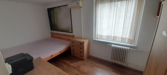 Kiadó panellakás, albérlet, Debrecenben, Hunyadi János utcában