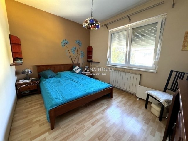 Eladó családi ház, Budapesten, XVIII. kerületben 199.9 M Ft