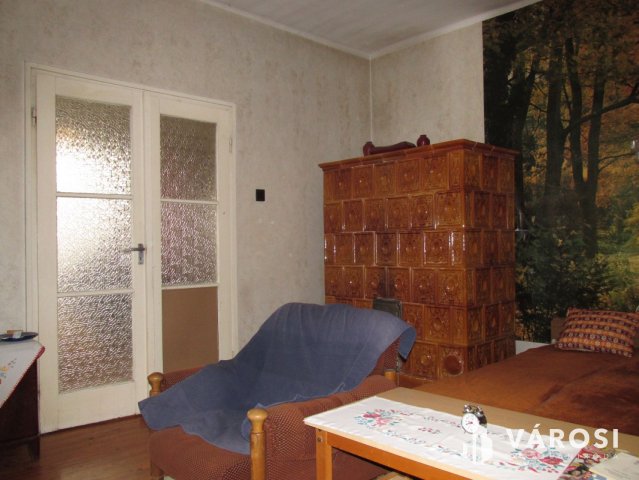 Eladó családi ház, Érsekvadkerten 25.9 M Ft, 4 szobás