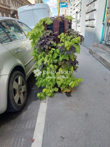 Eladó téglalakás, Budapesten, VI. kerületben 119 M Ft