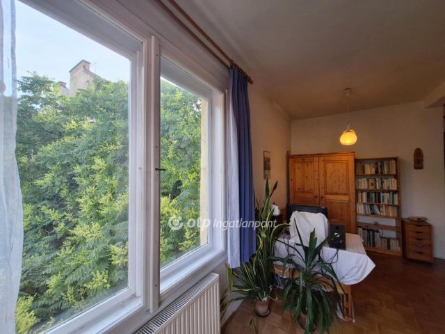 Eladó téglalakás, Budapesten, I. kerületben 61.5 M Ft, 1 szobás