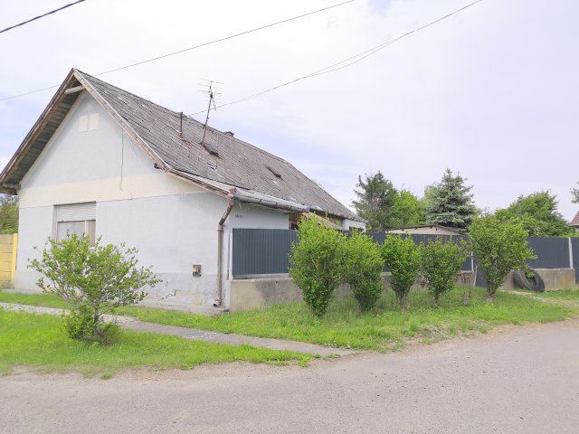 Eladó családi ház, Hévízgyörkön 19.9 M Ft, 2 szobás