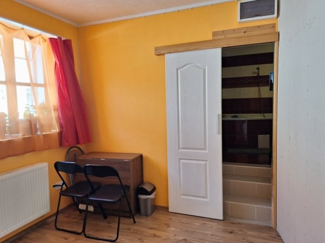 Eladó családi ház, Felsőörsön 69.99 M Ft, 3+1 szobás
