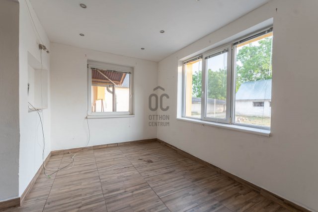 Eladó családi ház, Ősin 55 M Ft, 2 szobás
