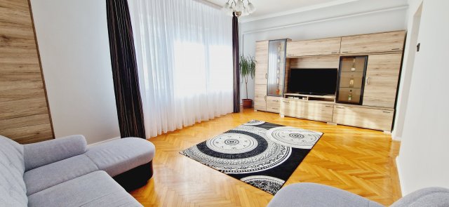 Eladó családi ház, Debrecenben 89 M Ft, 3 szobás