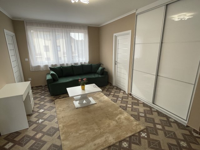 Kiadó téglalakás, albérlet, Debrecenben 400 E Ft / hó, 3 szobás