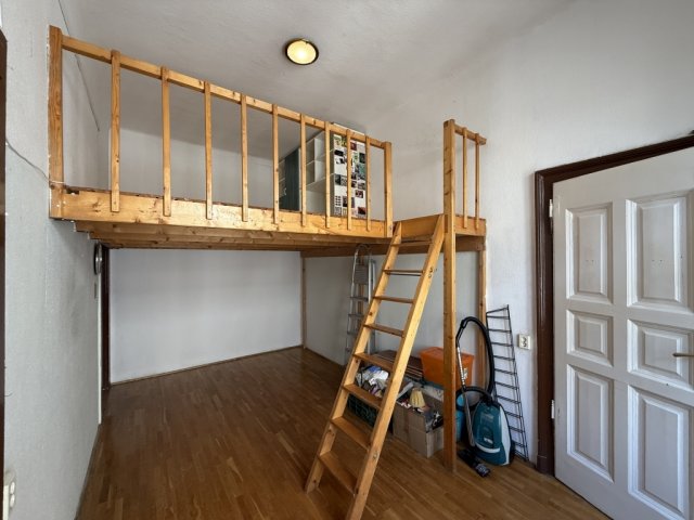 Eladó téglalakás, Budapesten, VI. kerületben 90 M Ft, 2 szobás