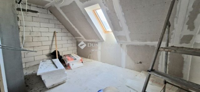 Eladó téglalakás, Budapesten, XIV. kerületben 89.99 M Ft