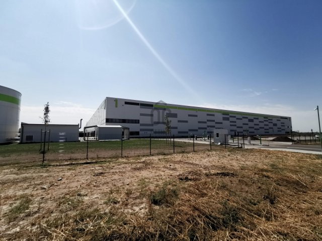Kiadó ipari ingatlan, Pátyon 69967 E Ft / hó