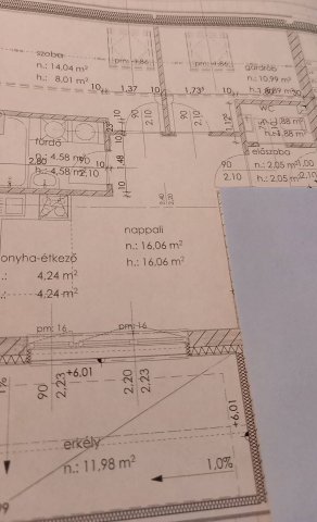 Eladó téglalakás, Baján 48 M Ft, 2 szobás