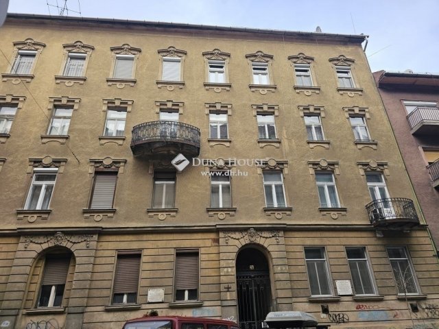 Eladó téglalakás, Budapesten, XII. kerületben 109 M Ft, 3 szobás