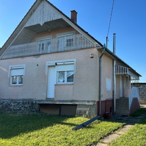 Eladó családi ház, Nagykállóban 38 M Ft, 4 szobás