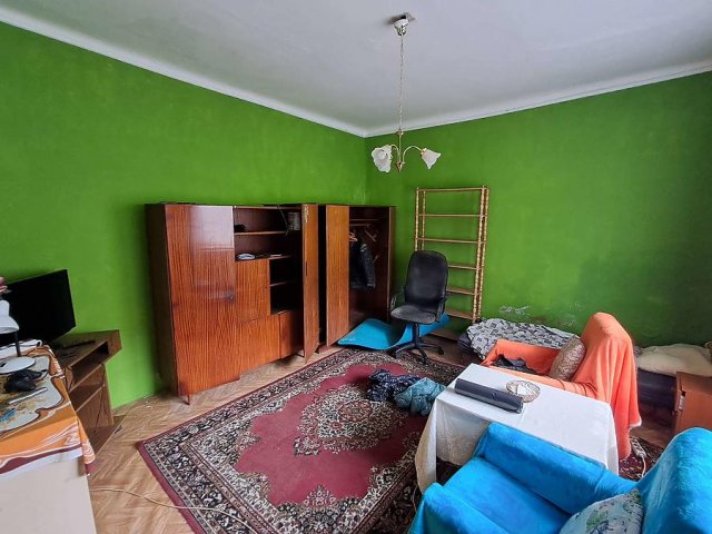 Eladó családi ház, Budapesten, XV. kerületben 64.9 M Ft