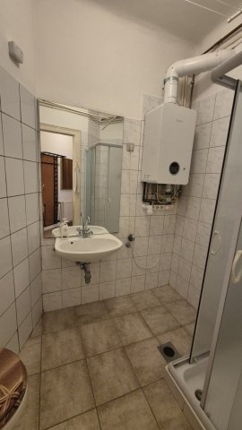 Kiadó téglalakás, albérlet, Budapesten, I. kerületben, 1 szobás