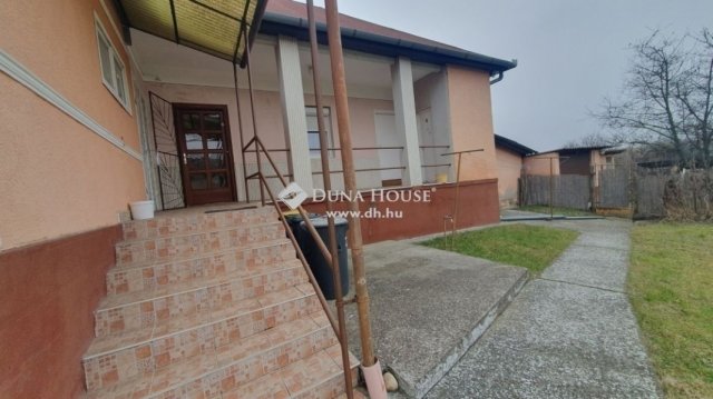 Eladó családi ház, Sülysápon 52 M Ft, 3 szobás