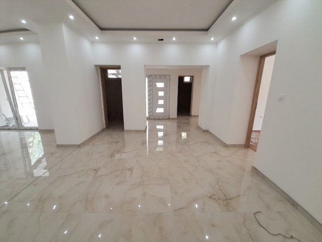 Eladó családi ház, Békéscsabán 82.9 M Ft, 4 szobás