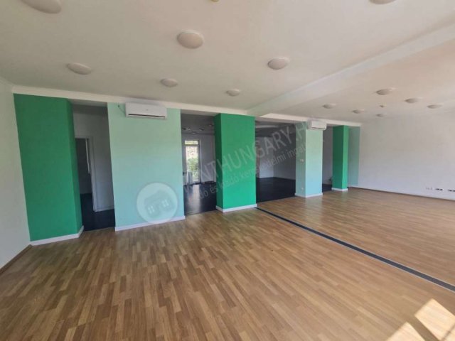 Kiadó iroda, Budapesten, II. kerületben 950 E Ft / hó, 3 szobás