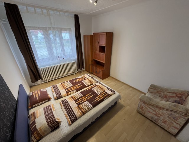 Eladó családi ház, Hajdúszoboszlón 71.9 M Ft, 4 szobás