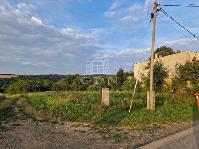 Eladó telek, Püspökszilágyin 18 M Ft / költözzbe.hu