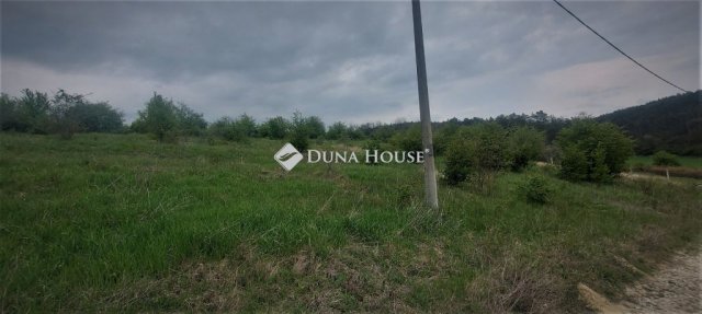 Eladó telek, Tinnyén 75.6 M Ft / költözzbe.hu