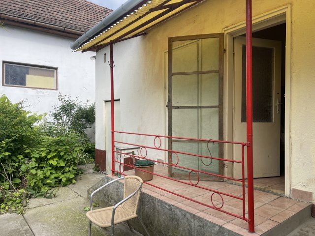Eladó családi ház, Hercegszántón 23 M Ft, 3 szobás