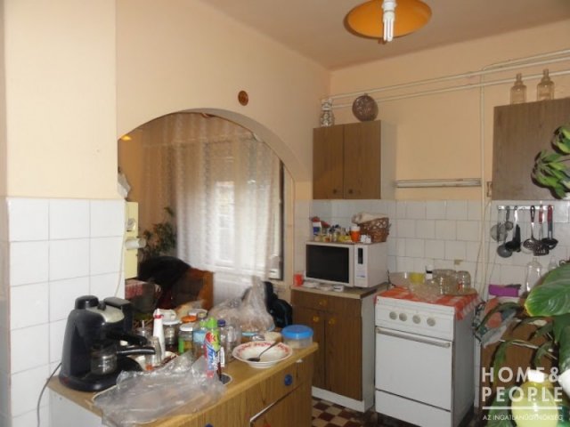 Eladó családi ház, Deszken 48 M Ft, 4 szobás
