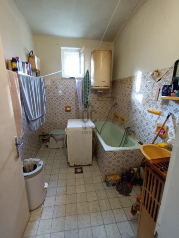 Eladó családi ház, Ózdon 11.7 M Ft, 3 szobás