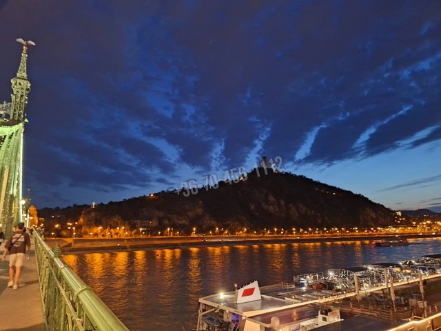 Eladó téglalakás, Budapesten, V. kerületben 149 M Ft, 4 szobás