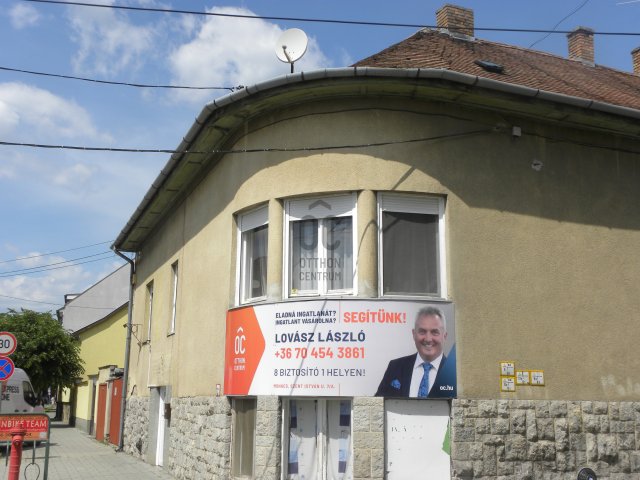 Eladó téglalakás, Mohácson 59 M Ft, 2 szobás