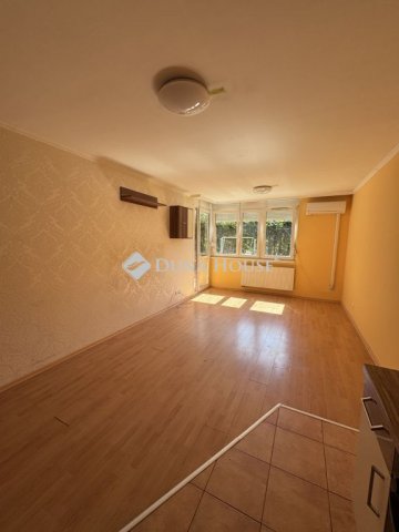 Eladó téglalakás, Budapesten, XVIII. kerületben 58.9 M Ft