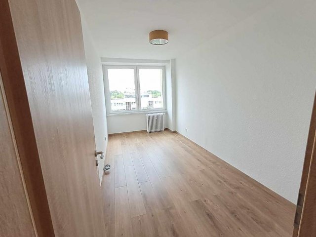 Eladó panellakás, Budapesten, XVI. kerületben 61.8 M Ft, 2 szobás