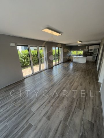 Eladó családi ház, Siófokon 220 M Ft, 5 szobás