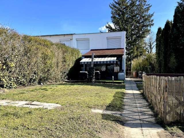 Eladó ikerház, Gödön 90 M Ft, 3 szobás / költözzbe.hu