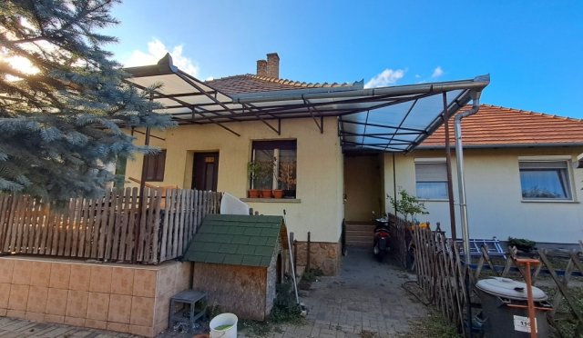Eladó családi ház, Vecsésen 78 M Ft, 3+1 szobás