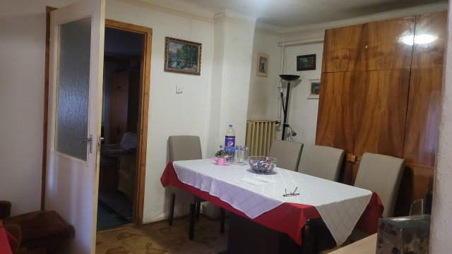 Eladó családi ház, Jászberényben 21.5 M Ft, 2+1 szobás